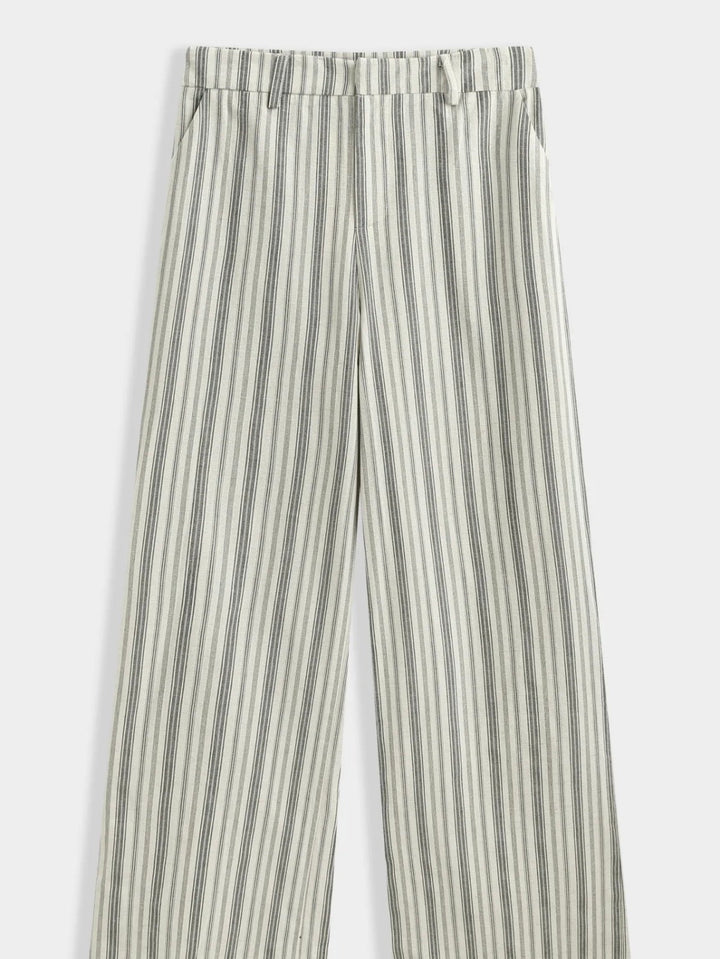 Ensemble gilet asymétrique et pantalon large en lin